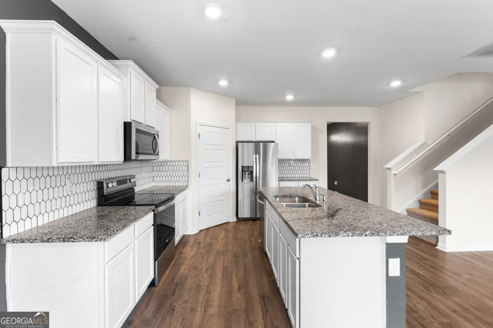 138 Farmers WAY Perry, GA 31069