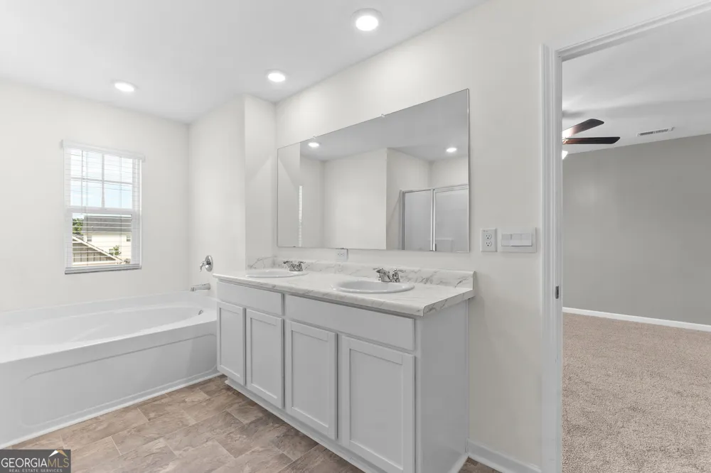 138 Farmers WAY Perry, GA 31069