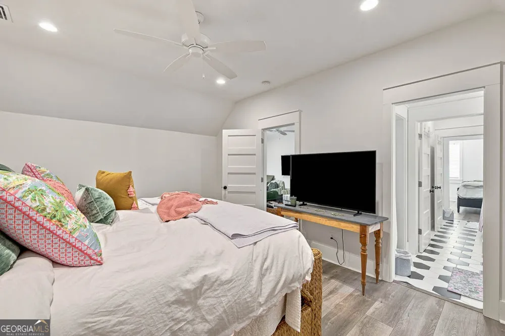 311 Peachtree ST St. Simons, GA 31522