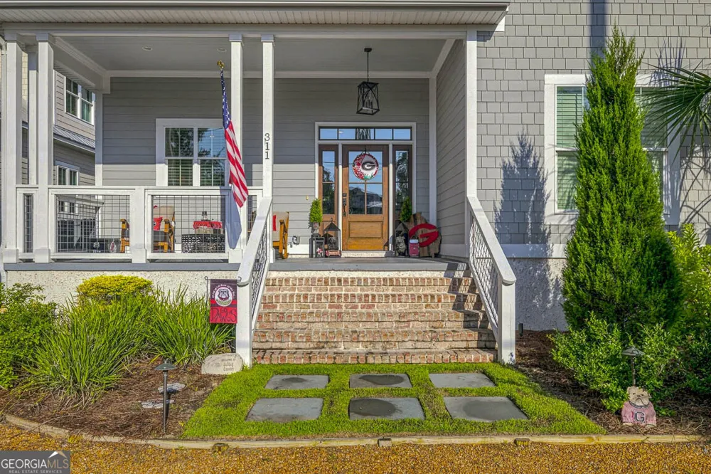 311 Peachtree ST St. Simons, GA 31522