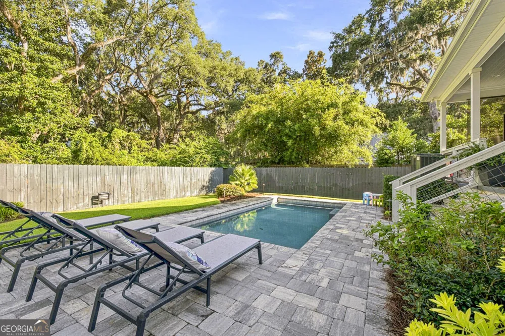 311 Peachtree ST St. Simons, GA 31522
