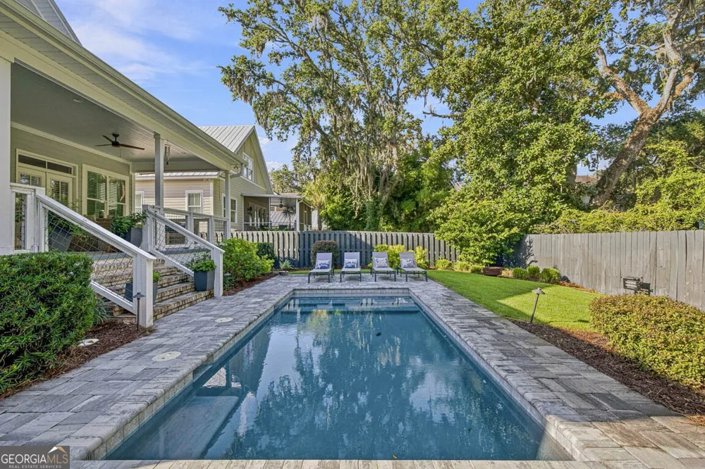 311 Peachtree ST St. Simons, GA 31522