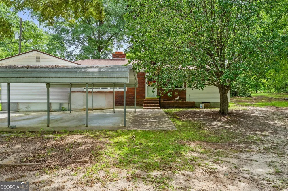 130 Washington ST Tignall, GA 30668