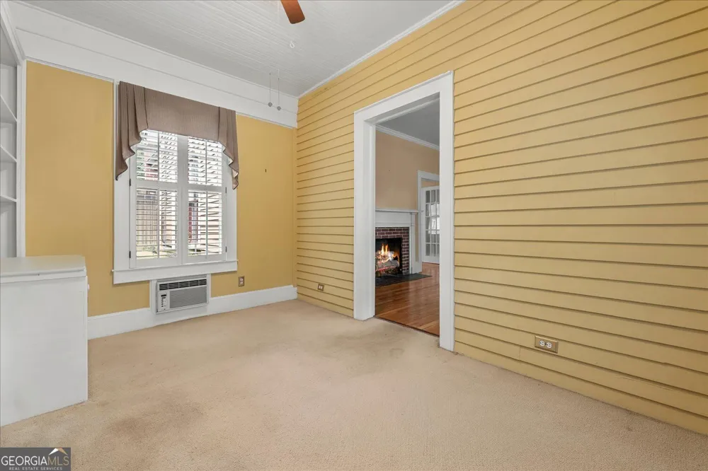 216 S Laurel AVE Greensboro, GA 30642