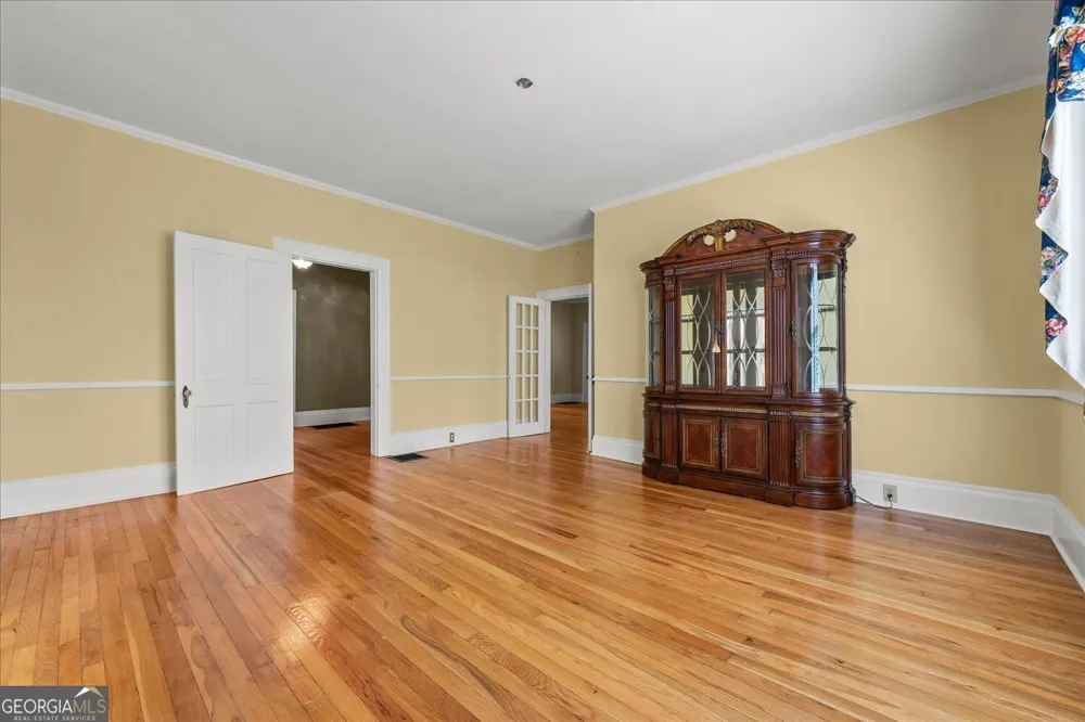 216 S Laurel AVE Greensboro, GA 30642