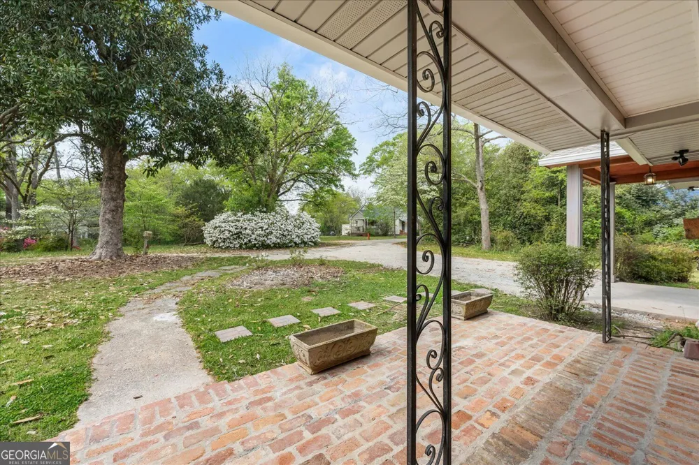 240 Newton PL SE Crawfordville, GA 30631
