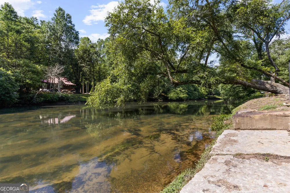 2 Weymans WAY Blue Ridge, GA 30513