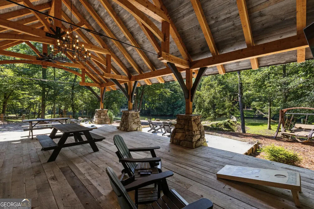 2 Weymans WAY Blue Ridge, GA 30513