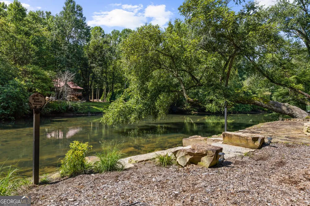2 Weymans WAY Blue Ridge, GA 30513