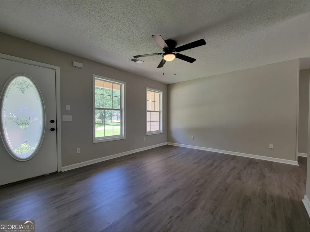 414 Missi LN Winder, GA 30680