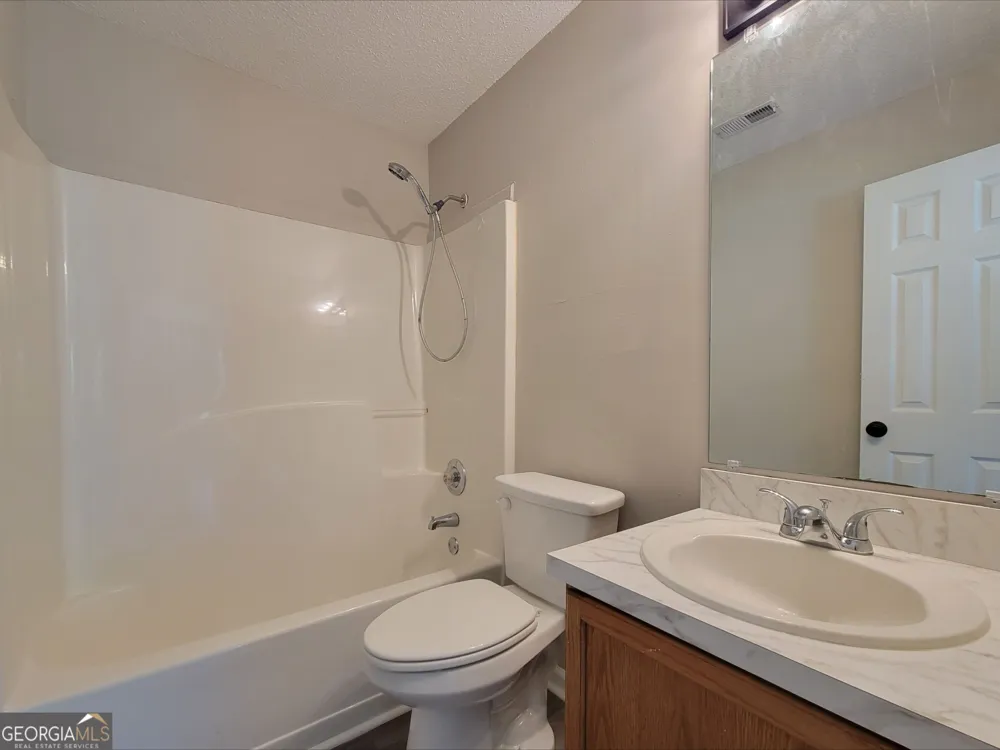 414 Missi LN Winder, GA 30680
