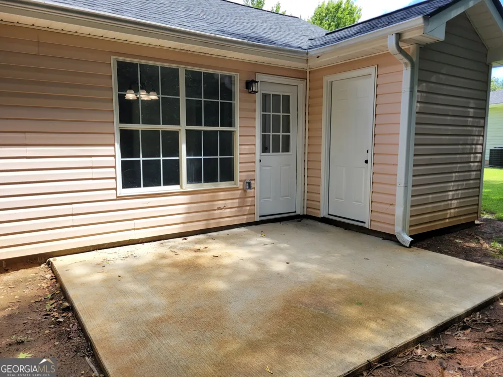 414 Missi LN Winder, GA 30680
