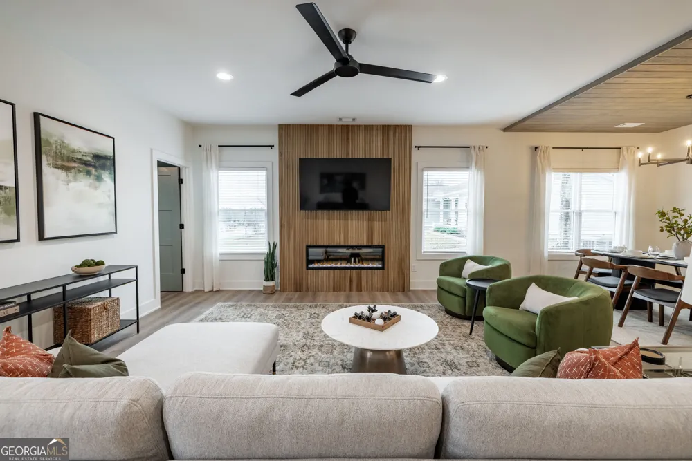 191 Lagrange ST Newnan, GA 30263