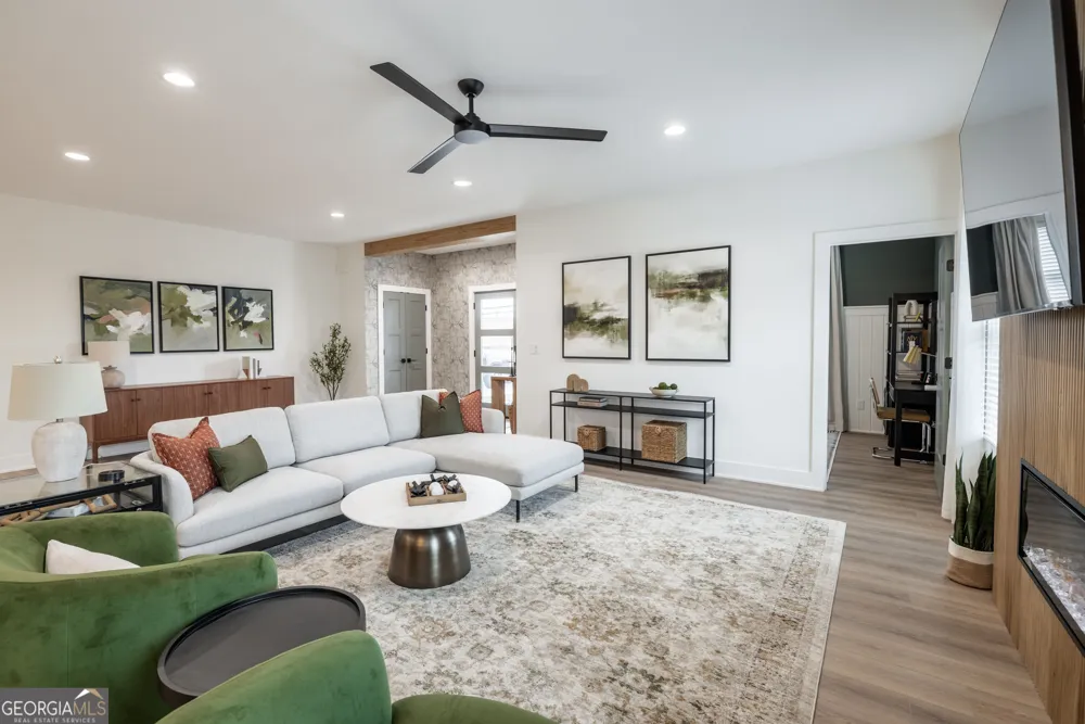 191 Lagrange ST Newnan, GA 30263