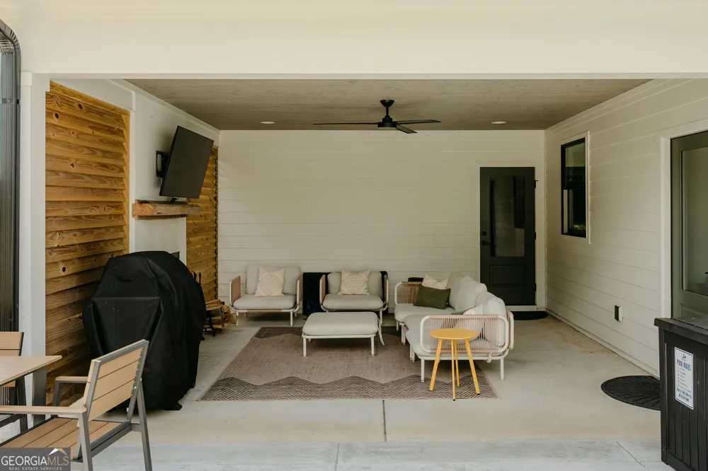 191 Lagrange ST Newnan, GA 30263