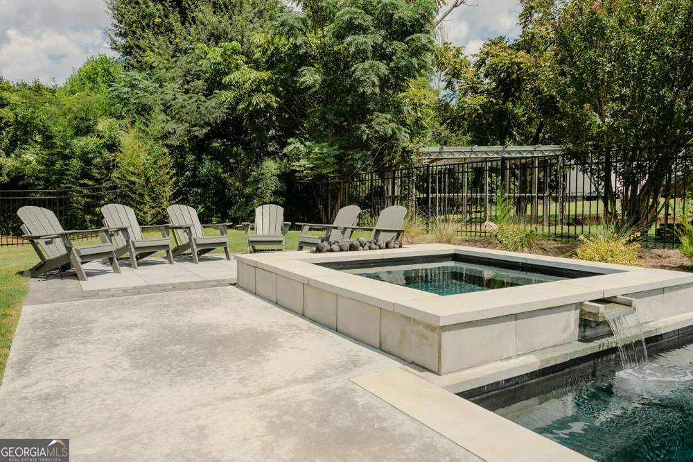 191 Lagrange ST Newnan, GA 30263