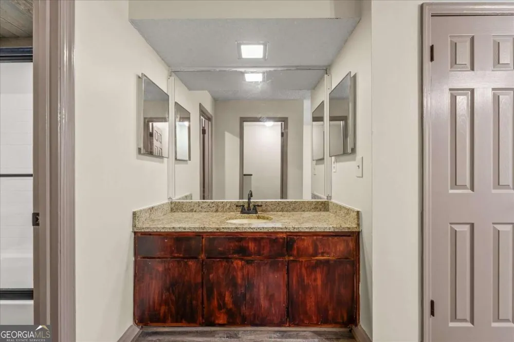 210 Appleby DR Athens, GA 30605