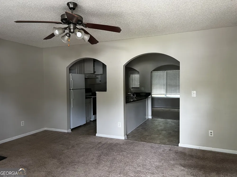 117 Meadow CT Fairburn, GA 30213