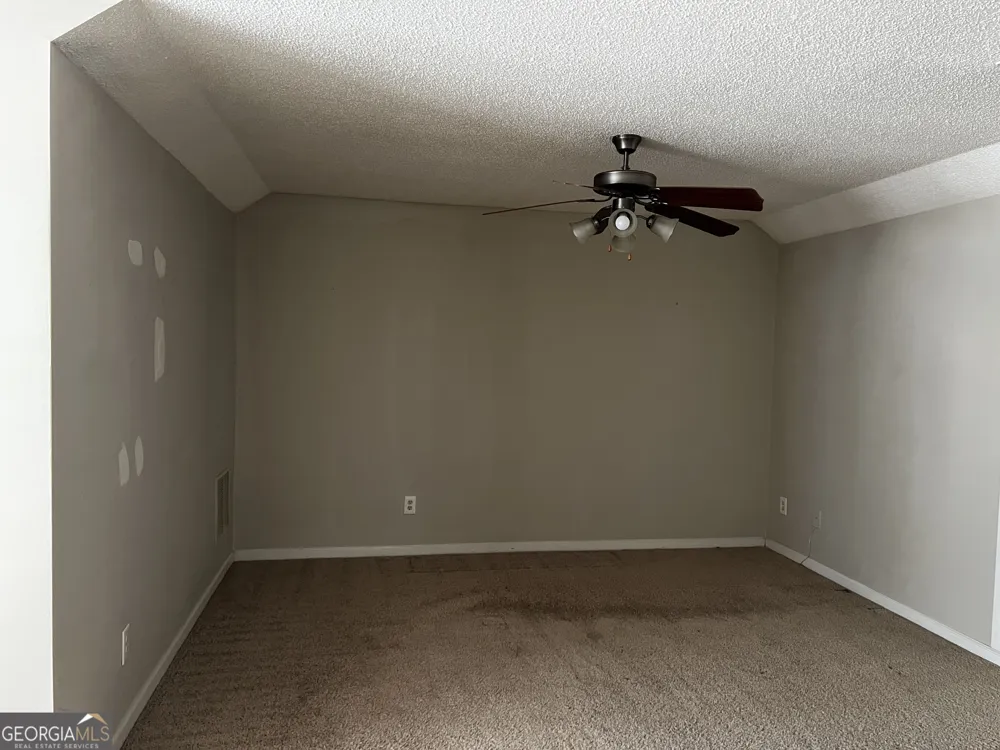 117 Meadow CT Fairburn, GA 30213