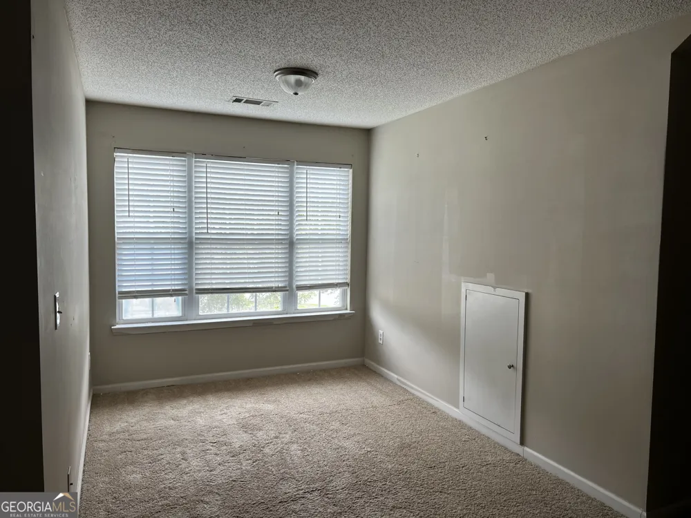 117 Meadow CT Fairburn, GA 30213