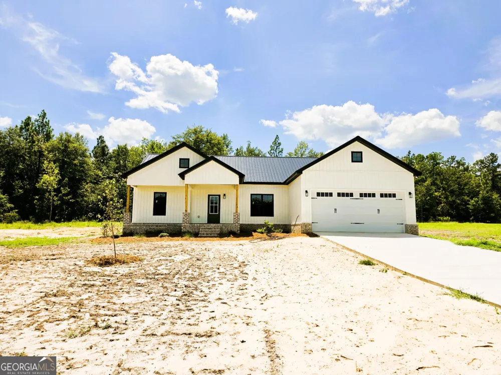 1150 Paris AVE Swainsboro, GA 30401