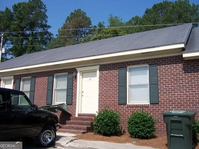 230 Lanier Dr Apt 10 Statesboro, GA 30460