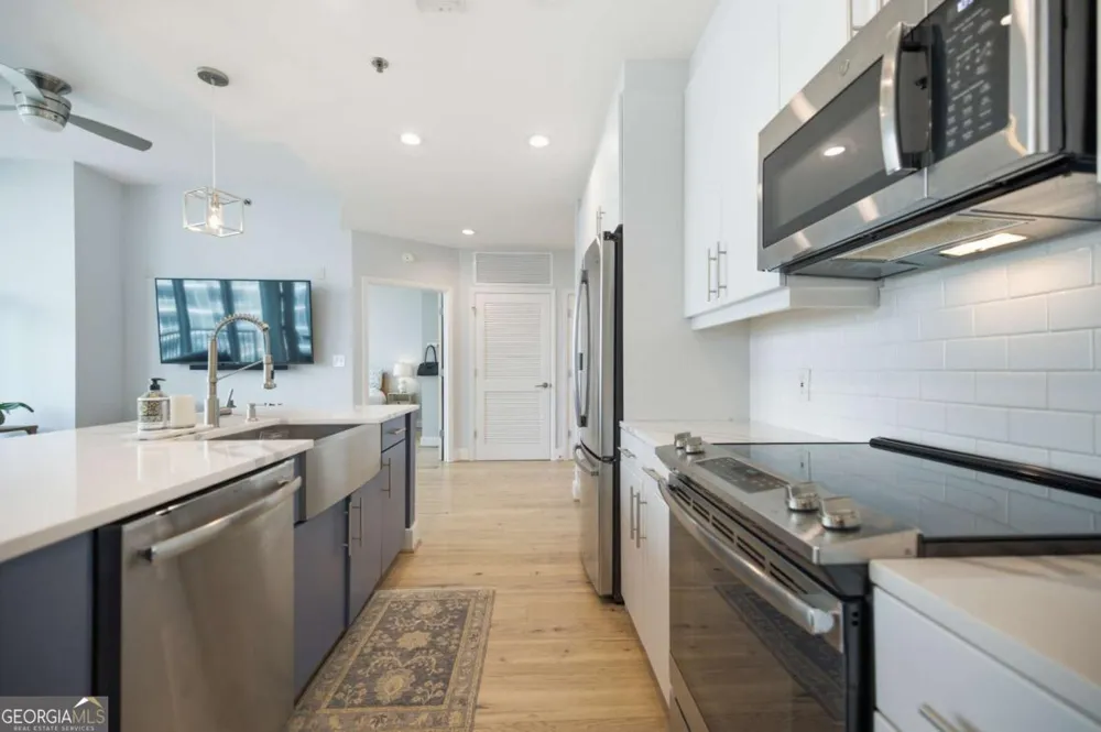 1080 Peachtree ST NE Atlanta, GA 30309