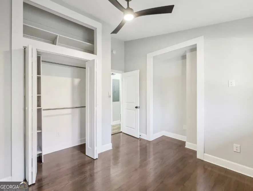 2592 Baker RD NW Atlanta, GA 30318