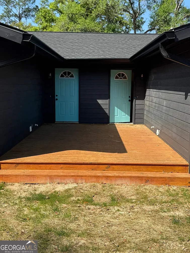 1107/1109 N. Oak ST Valdosta, GA 31601