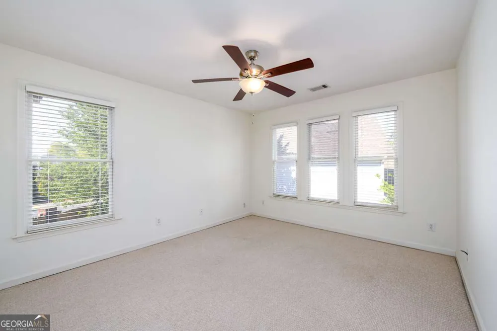 1560 Oak Park CV Decatur, GA 30033