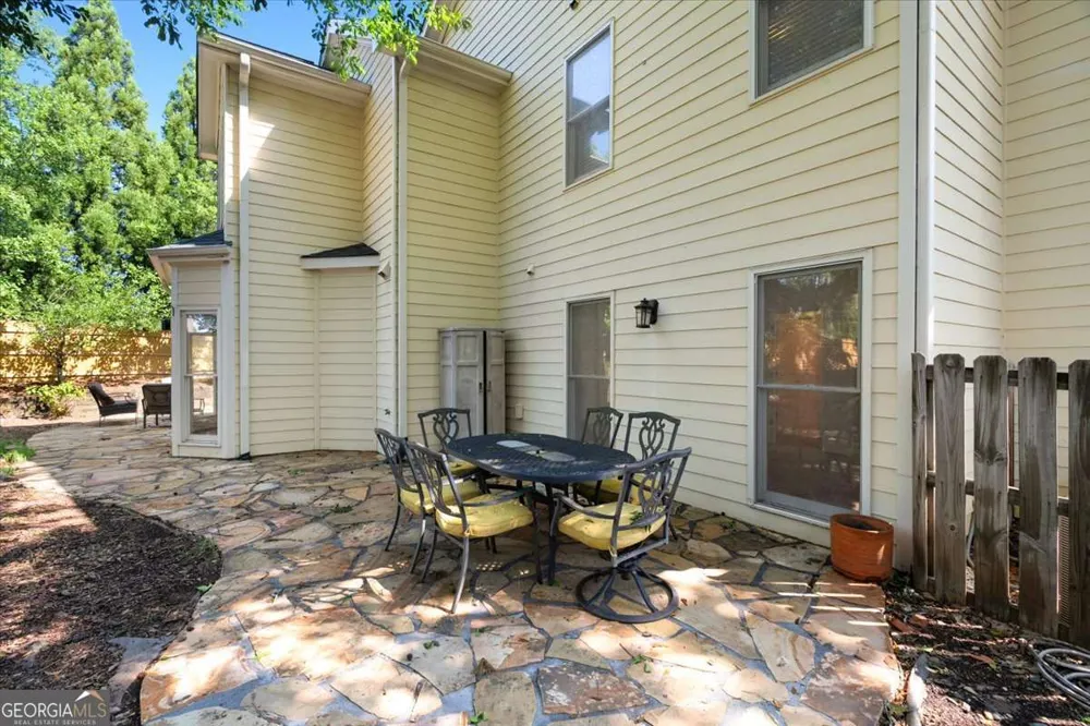 1560 Oak Park CV Decatur, GA 30033