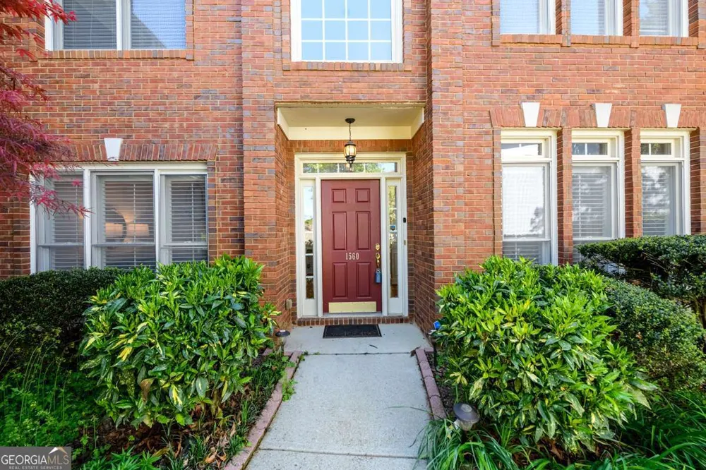 1560 Oak Park CV Decatur, GA 30033