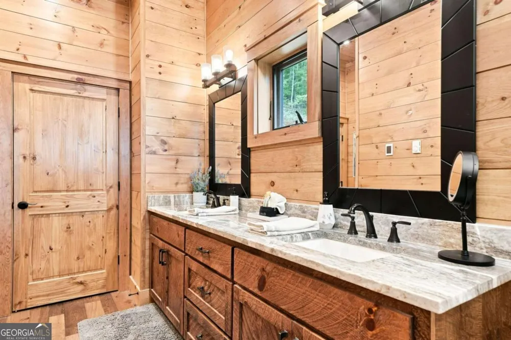 1175 Wolfcreek RD Murphy, NC 28906