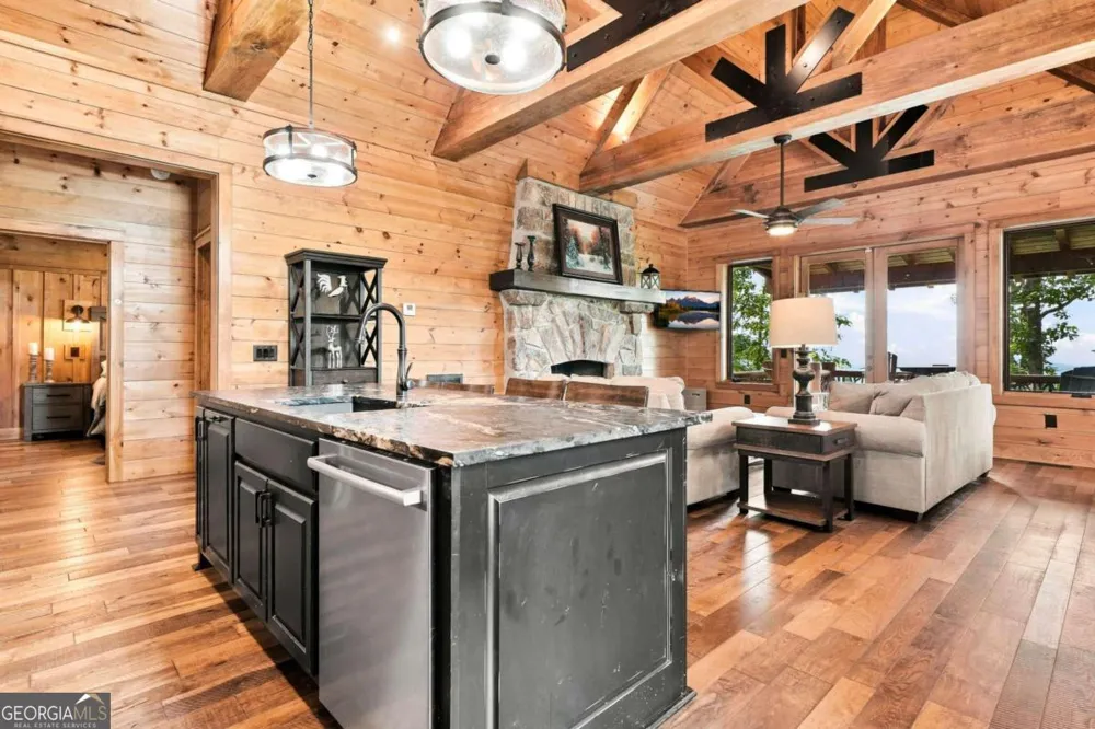 1175 Wolfcreek RD Murphy, NC 28906