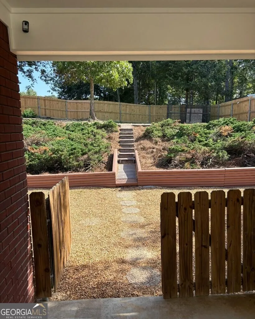 54 Lee RD Phenix City, AL 36870