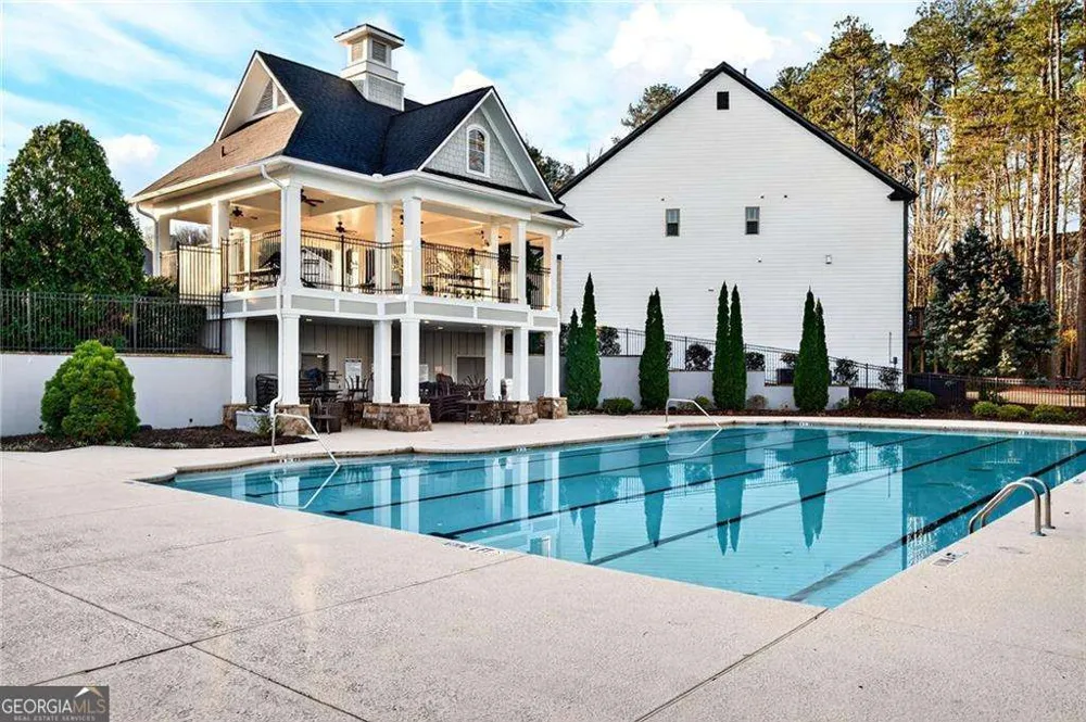 133 Marlow DR Woodstock, GA 30188