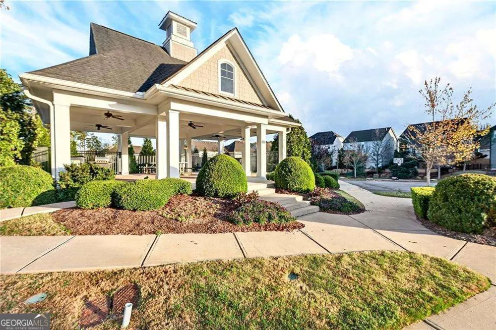 133 Marlow DR Woodstock, GA 30188