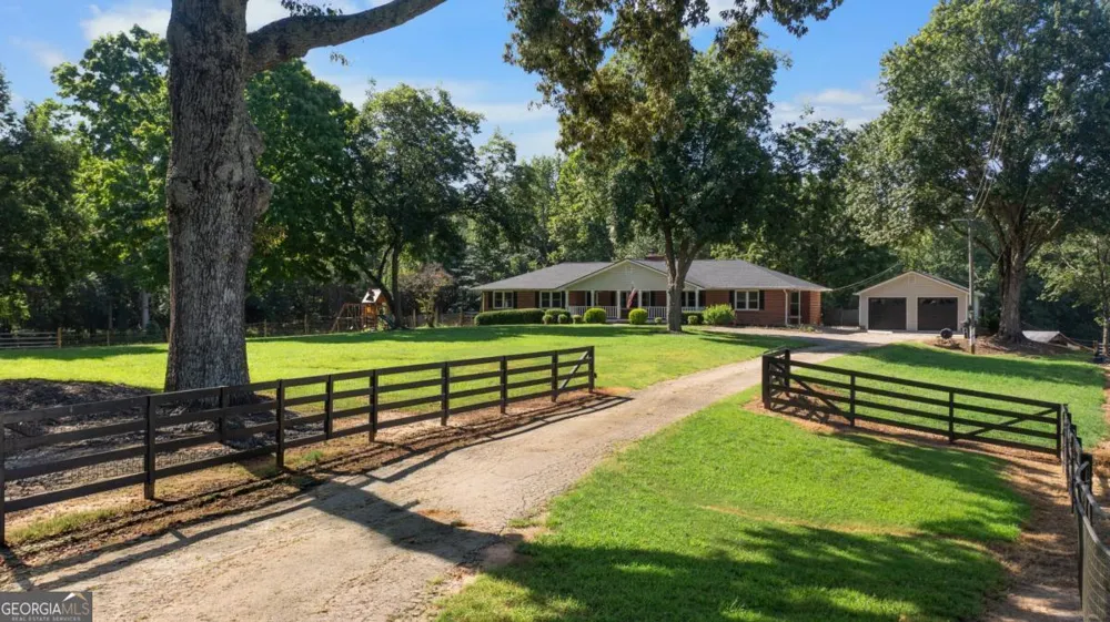 144 Hay Renfroe DR Dallas, GA 30157
