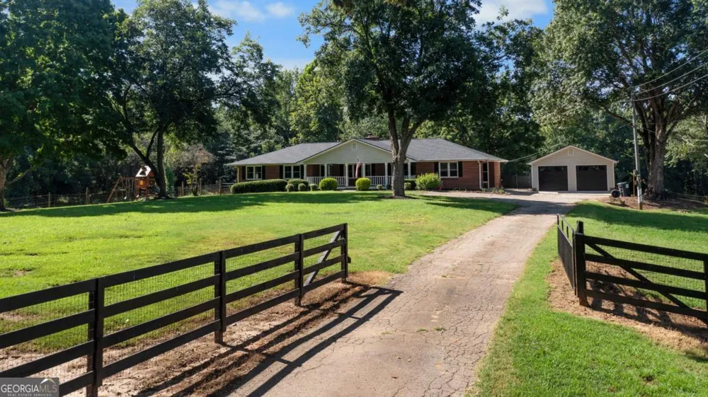144 Hay Renfroe DR Dallas, GA 30157