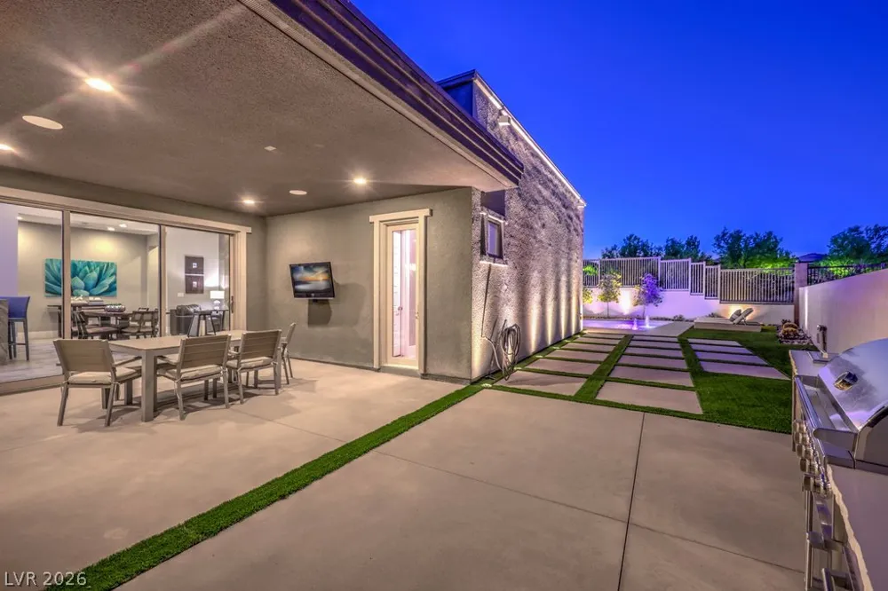 10494 Calico Terrace Avenue Las Vegas, NV 89135