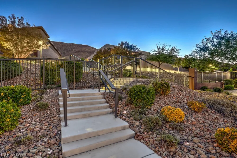 10494 Calico Terrace Avenue Las Vegas, NV 89135