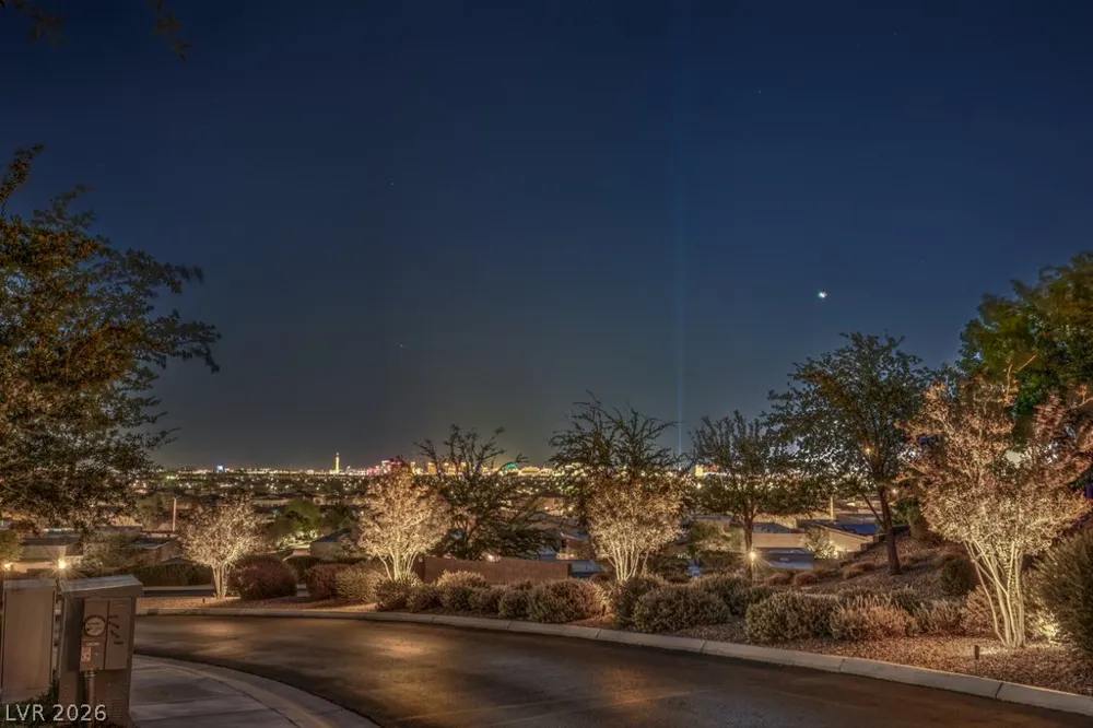 10494 Calico Terrace Avenue Las Vegas, NV 89135