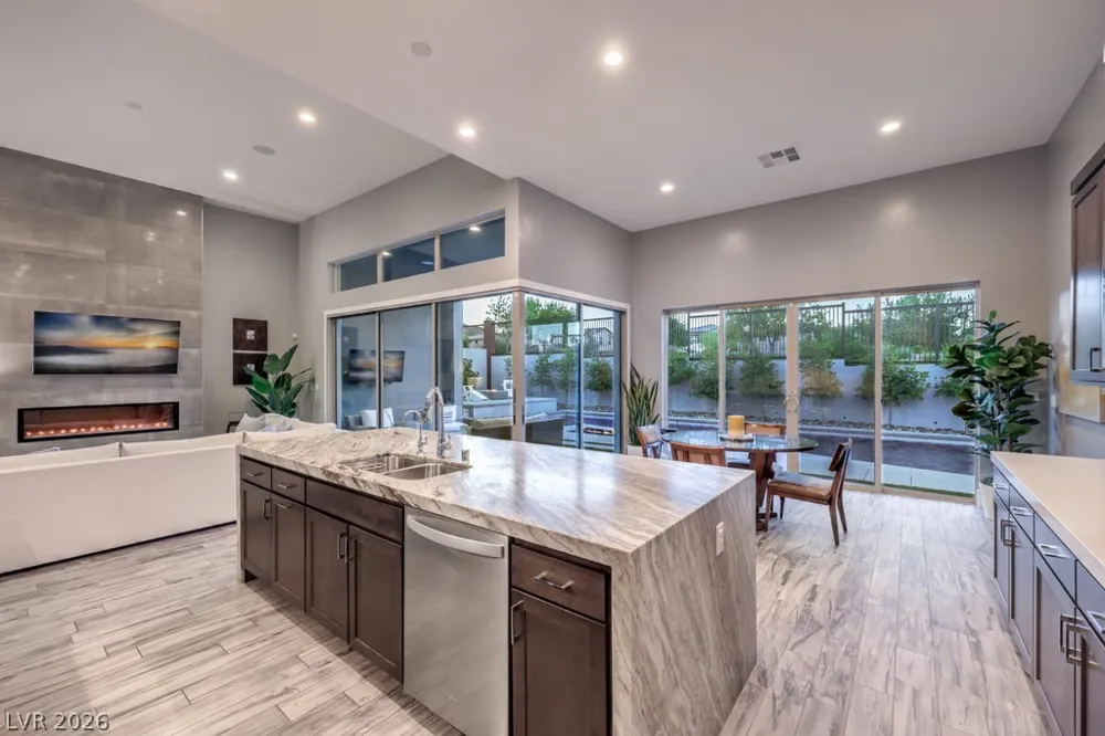 10494 Calico Terrace Avenue Las Vegas, NV 89135