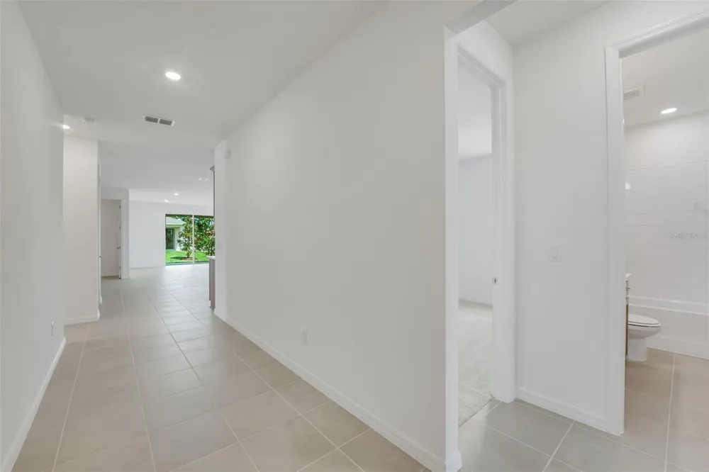 35103 TUSCAN HILL ROAD Dade City, FL 33525