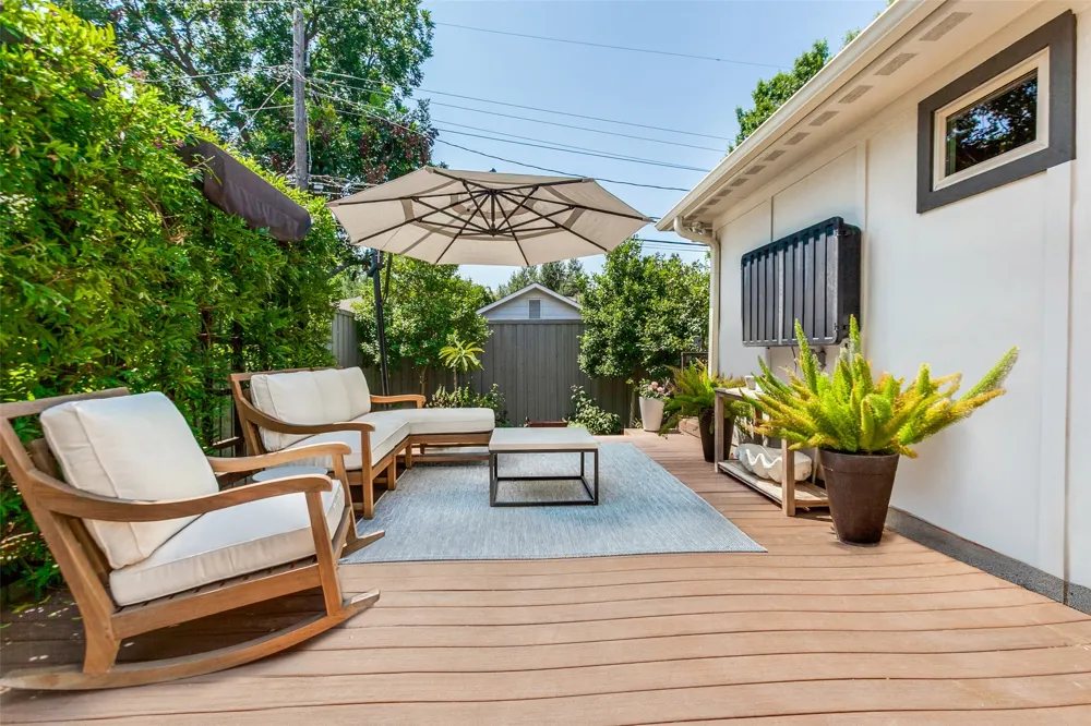 5834 Monticello Avenue Dallas, TX 75206
