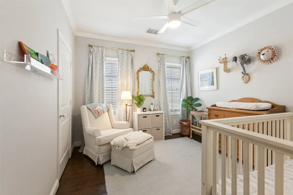 5834 Monticello Avenue Dallas, TX 75206