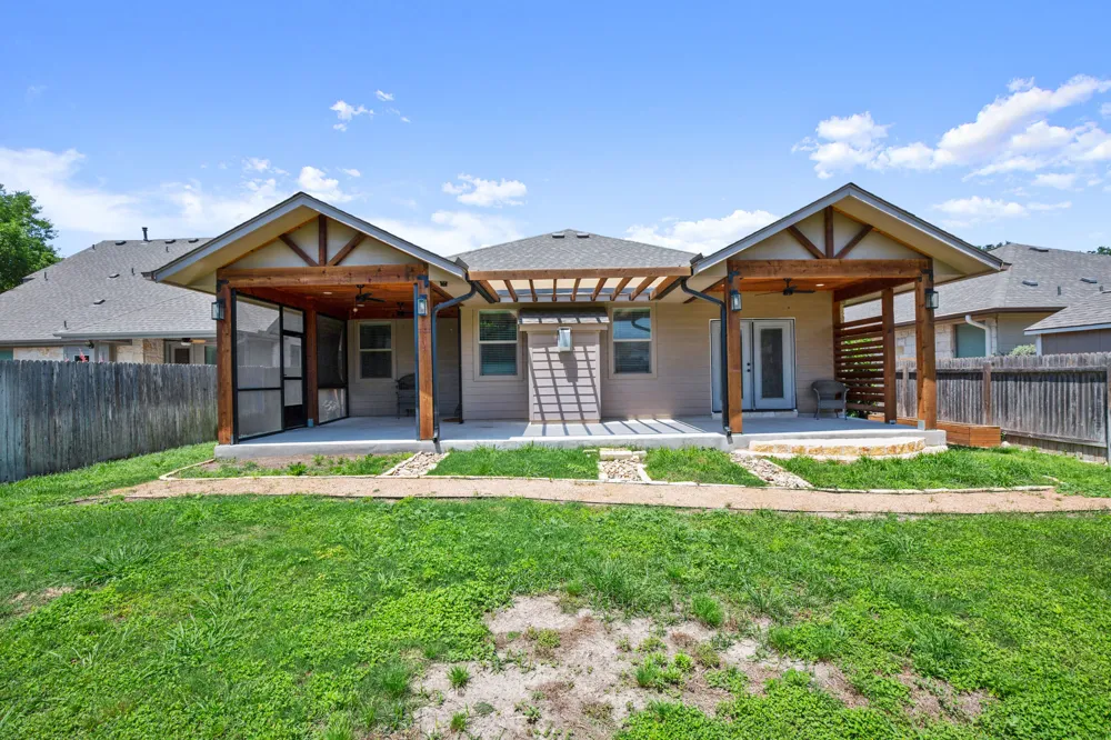 301 Bluff Street Buda, TX 78610