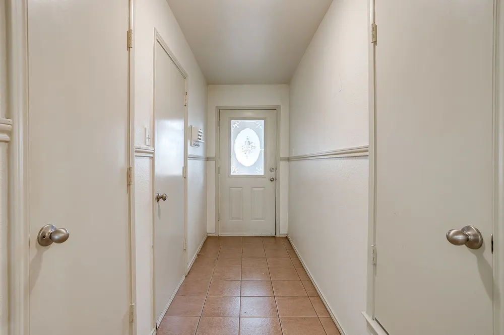 2610 Casa Blanca Court Arlington, TX 76015