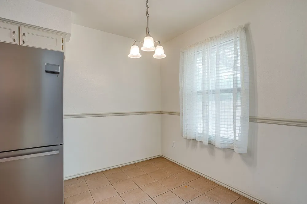 2610 Casa Blanca Court Arlington, TX 76015