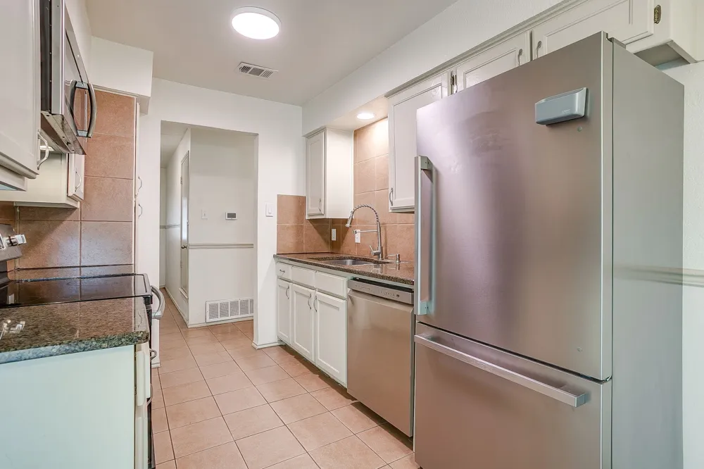 2610 Casa Blanca Court Arlington, TX 76015